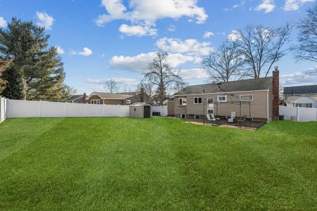 56 Wiltshire Drive Commack NY 11725