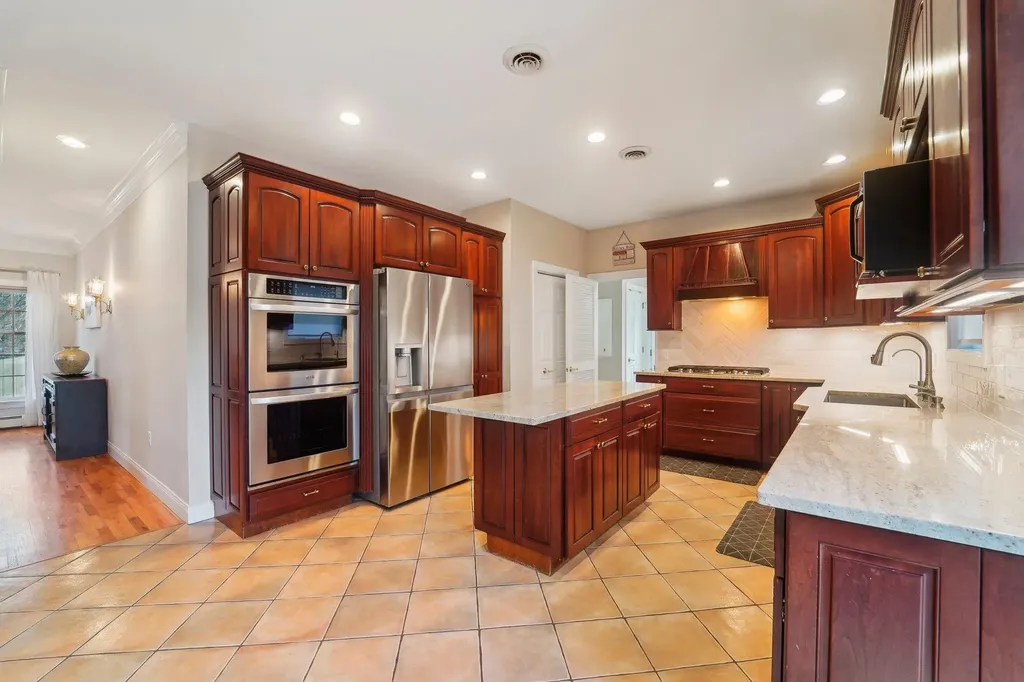 16 Fillmore Drive Stony Point NY 10980