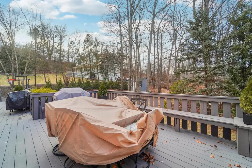 16 Fillmore Drive Stony Point NY 10980