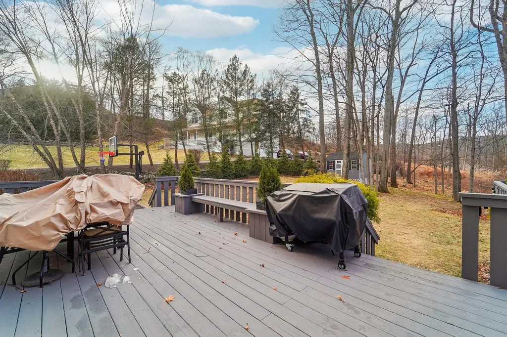 16 Fillmore Drive Stony Point NY 10980