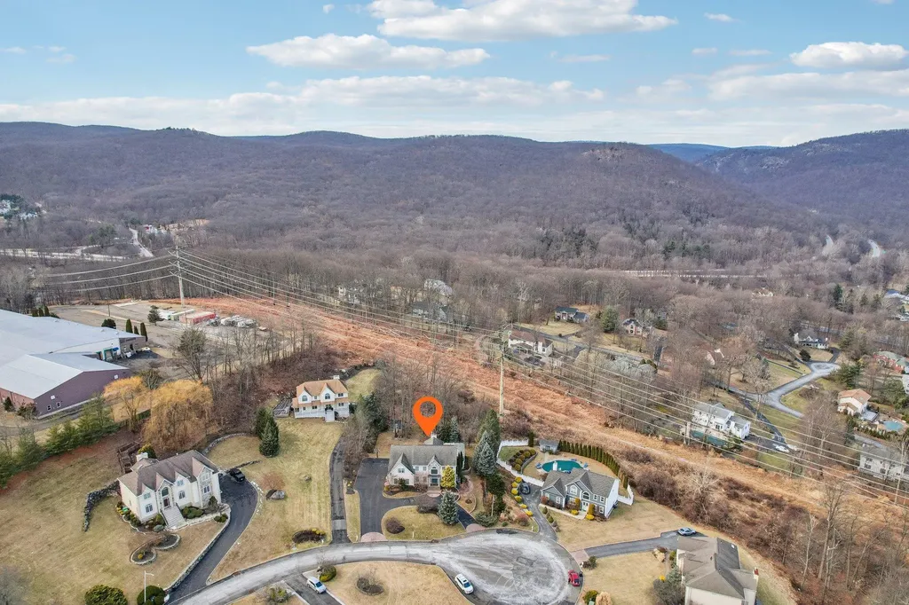 16 Fillmore Drive Stony Point NY 10980