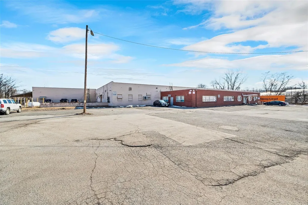 110 Industrial New Windsor NY 12553