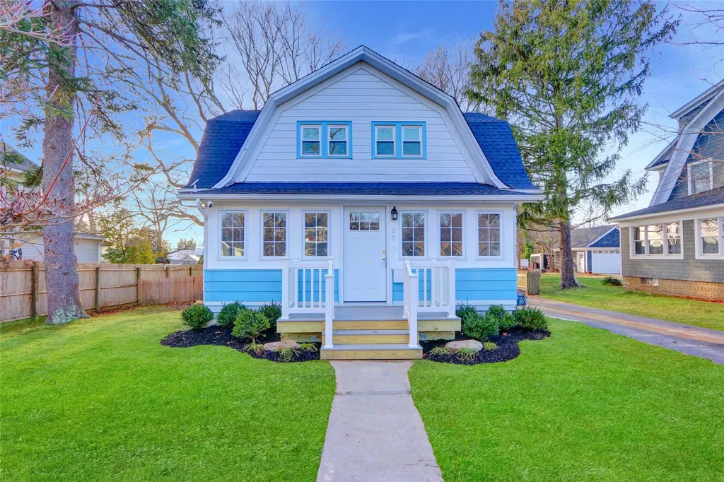 25 Prospect Place Riverhead NY 11901