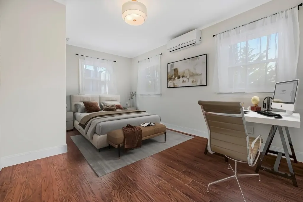 26 Princeton Place Merrick NY 11566