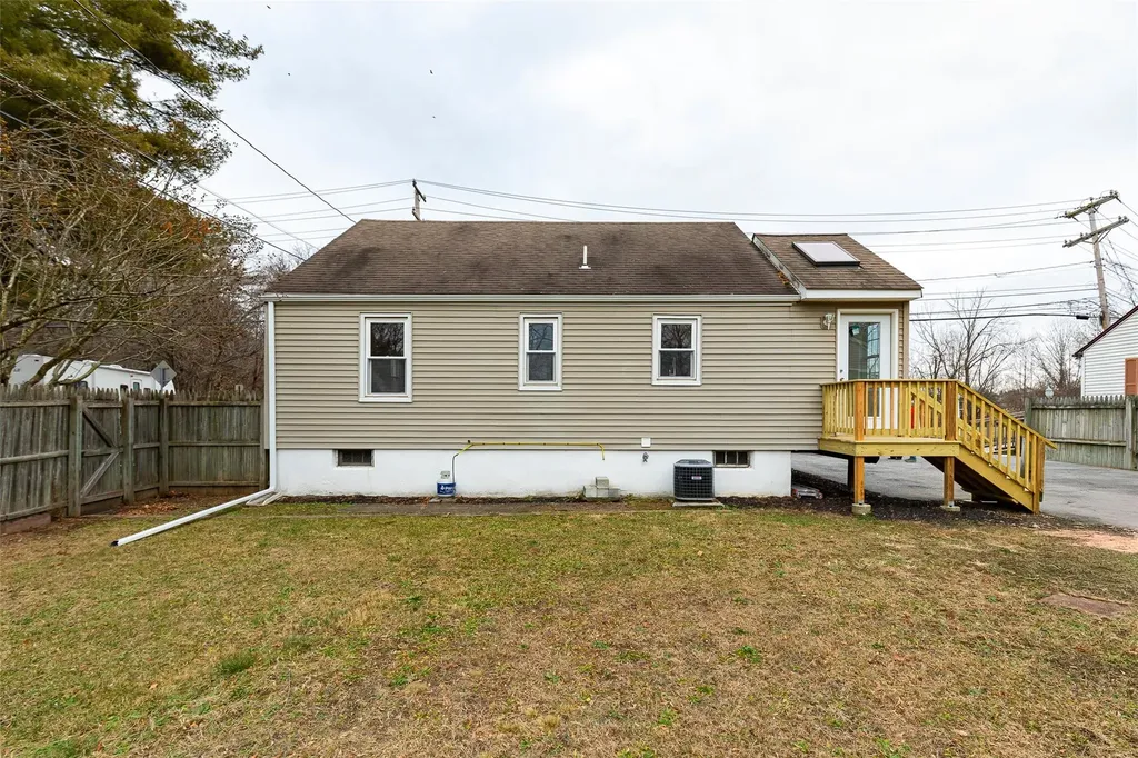 305 Violet Avenue Poughkeepsie NY 12601