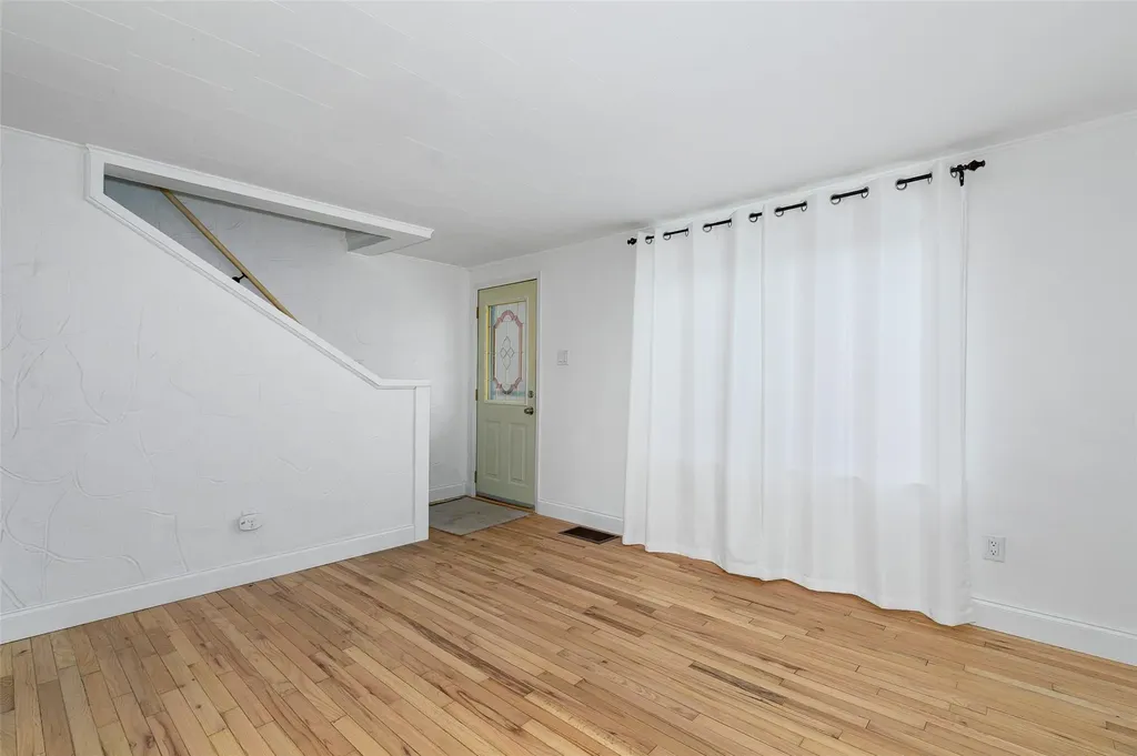 305 Violet Avenue Poughkeepsie NY 12601