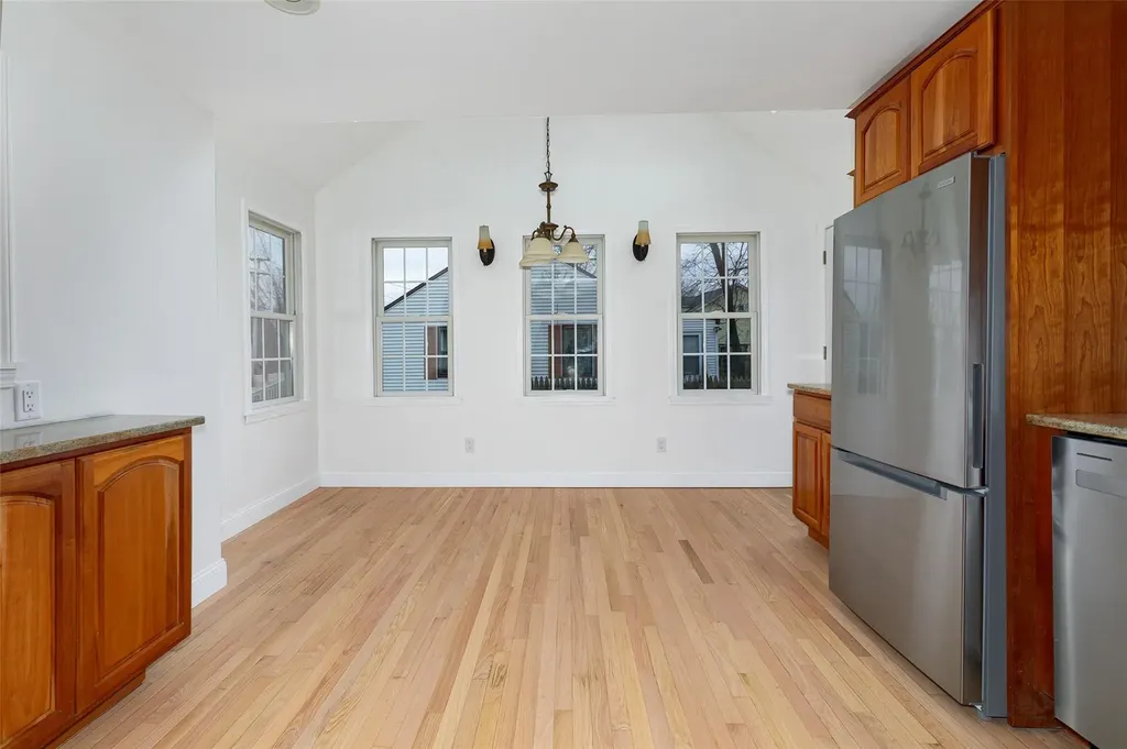 305 Violet Avenue Poughkeepsie NY 12601