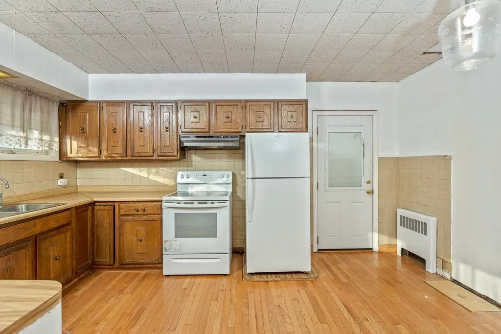 65 Corchaug Trail Ridge NY 11961