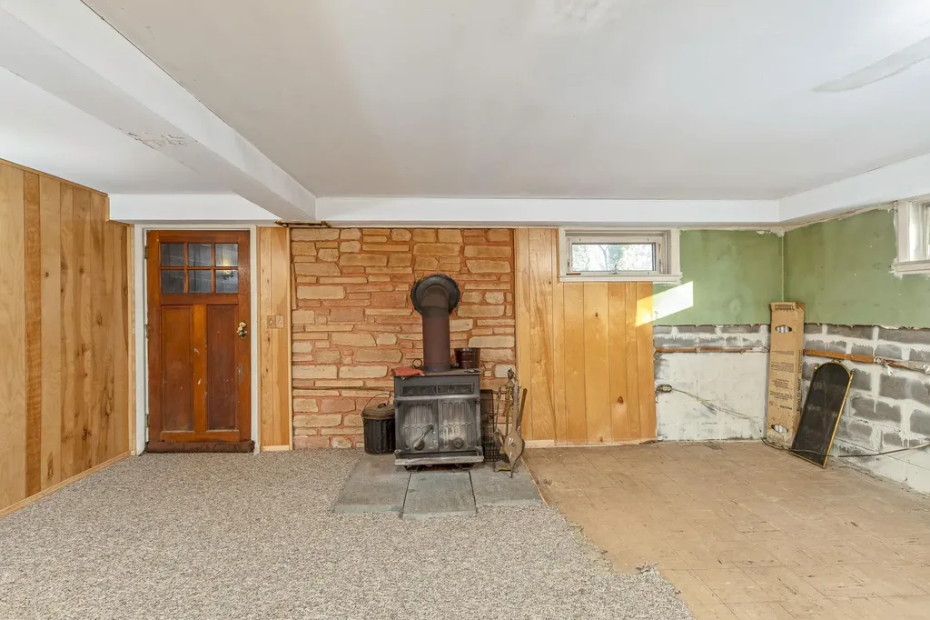 65 Corchaug Trail Ridge NY 11961