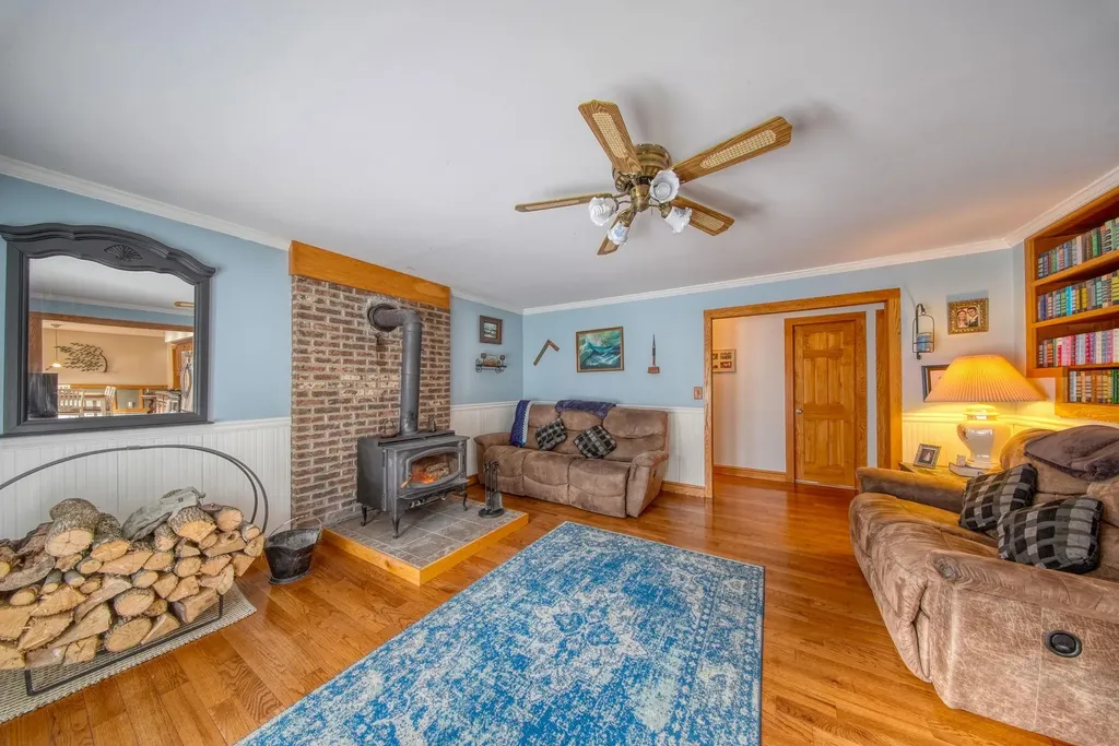 135 Post Road Slate Hill NY 10973