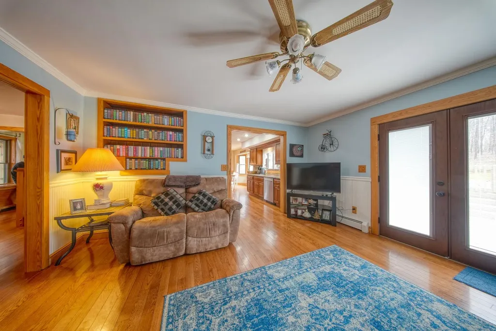 135 Post Road Slate Hill NY 10973