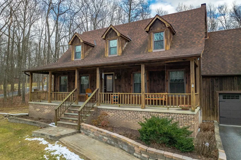 135 Post Road Slate Hill NY 10973