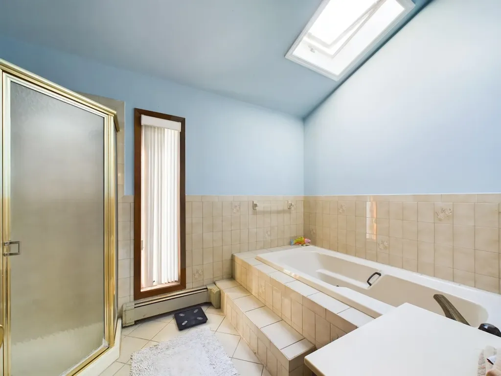 63 Sunset Avenue Lynbrook NY 11563
