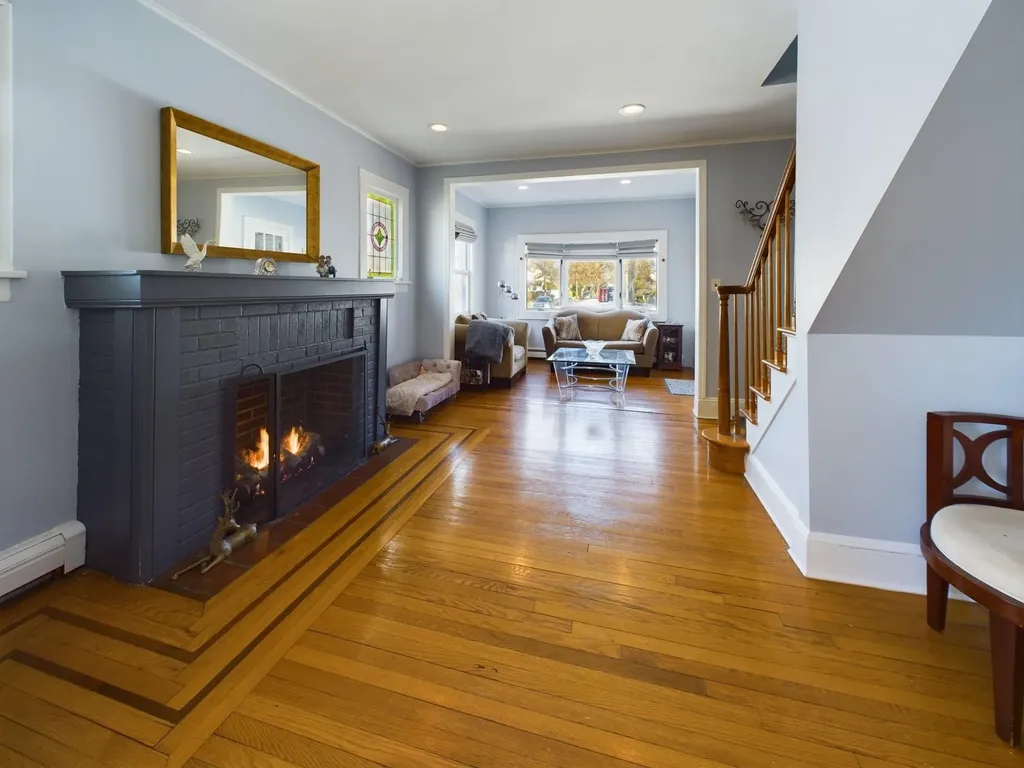 63 Sunset Avenue Lynbrook NY 11563