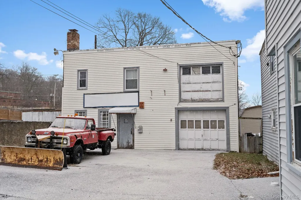 113 N Clinton Street Poughkeepsie NY 12601