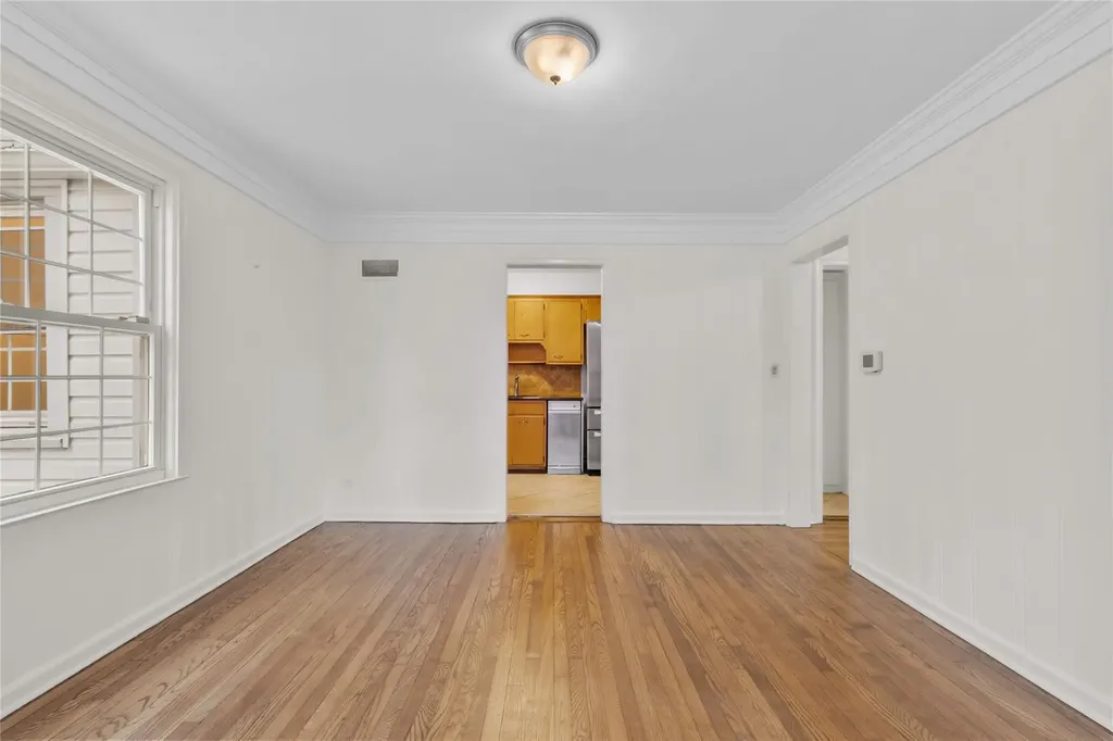 5 Baraud Road S Scarsdale NY 10583