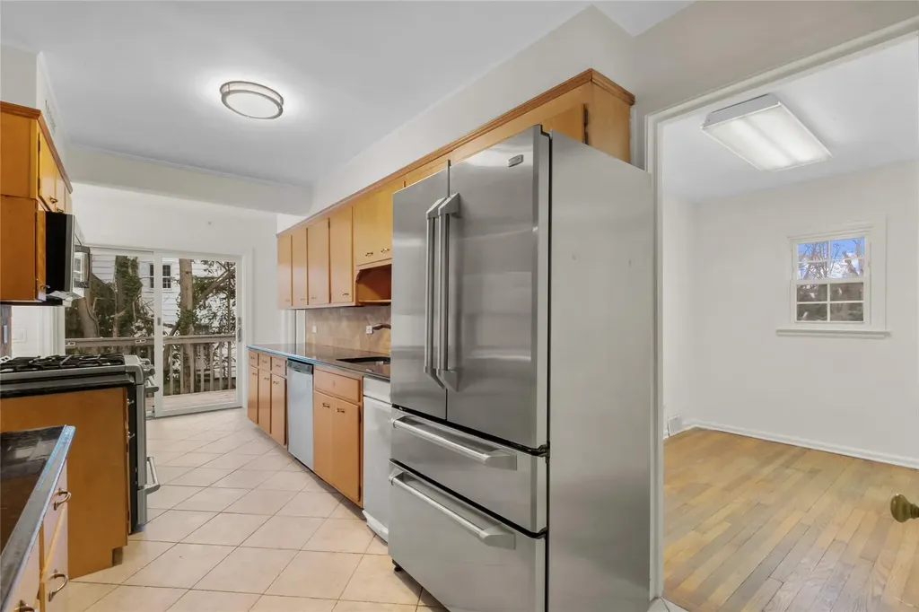 5 Baraud Road S Scarsdale NY 10583