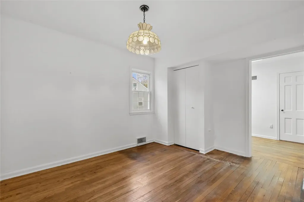 5 Baraud Road S Scarsdale NY 10583
