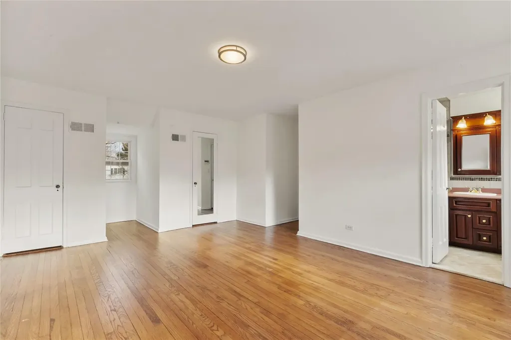 5 Baraud Road S Scarsdale NY 10583