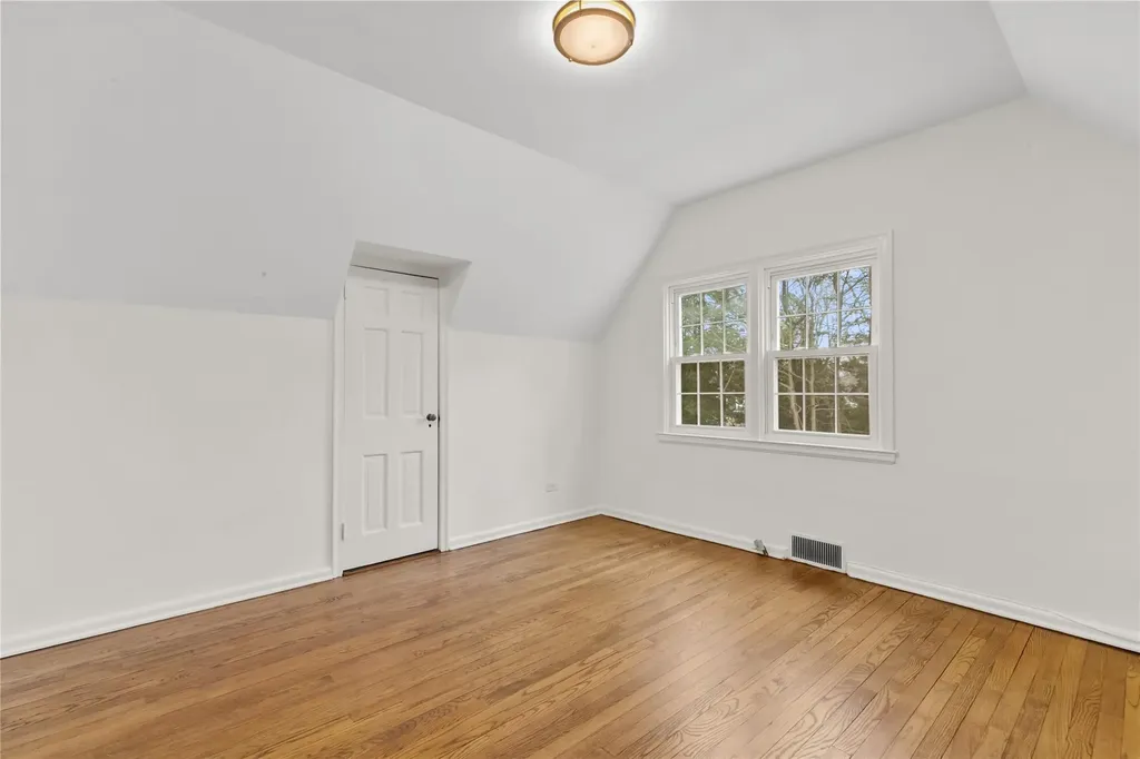 5 Baraud Road S Scarsdale NY 10583