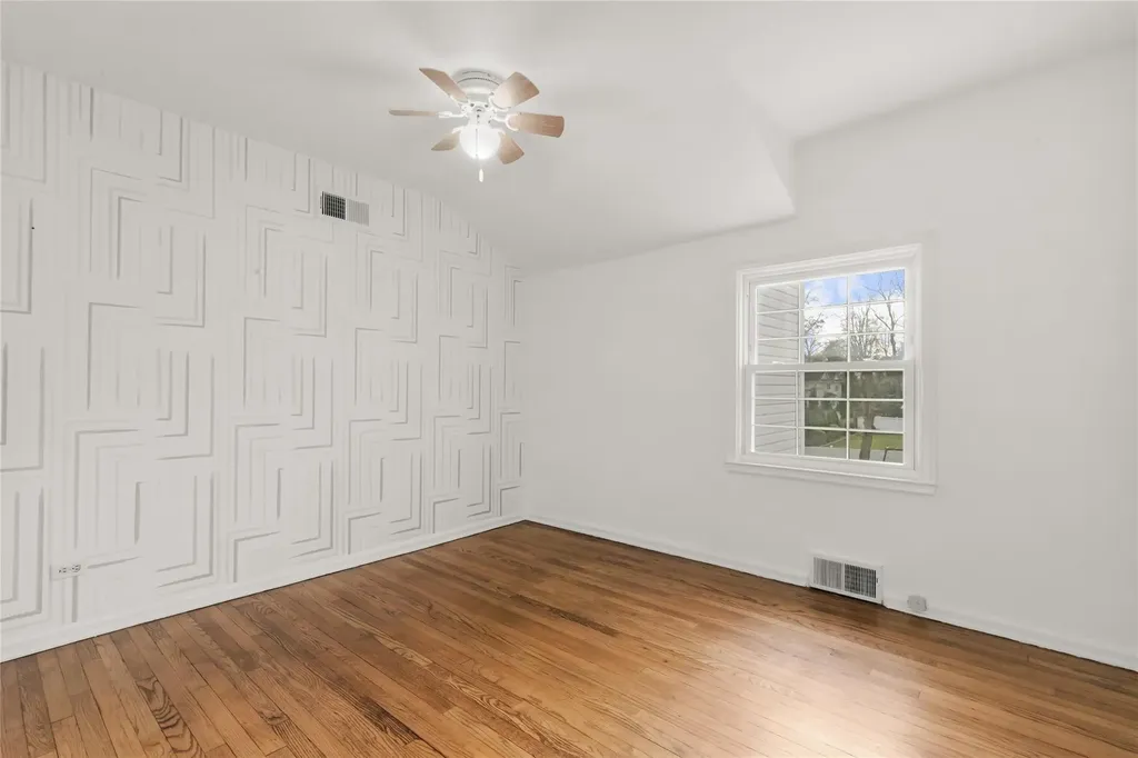 5 Baraud Road S Scarsdale NY 10583