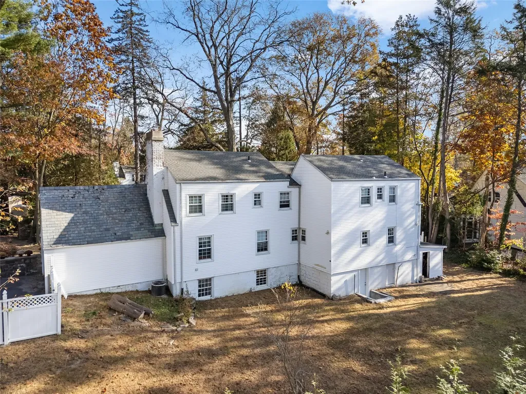 5 Baraud Road S Scarsdale NY 10583