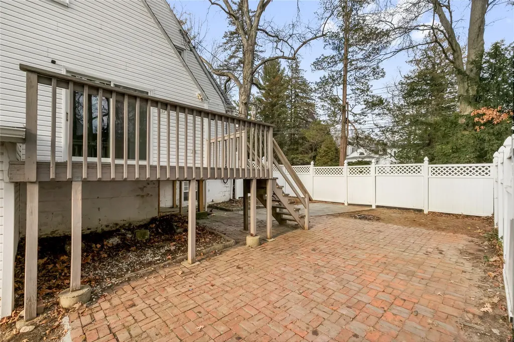 5 Baraud Road S Scarsdale NY 10583
