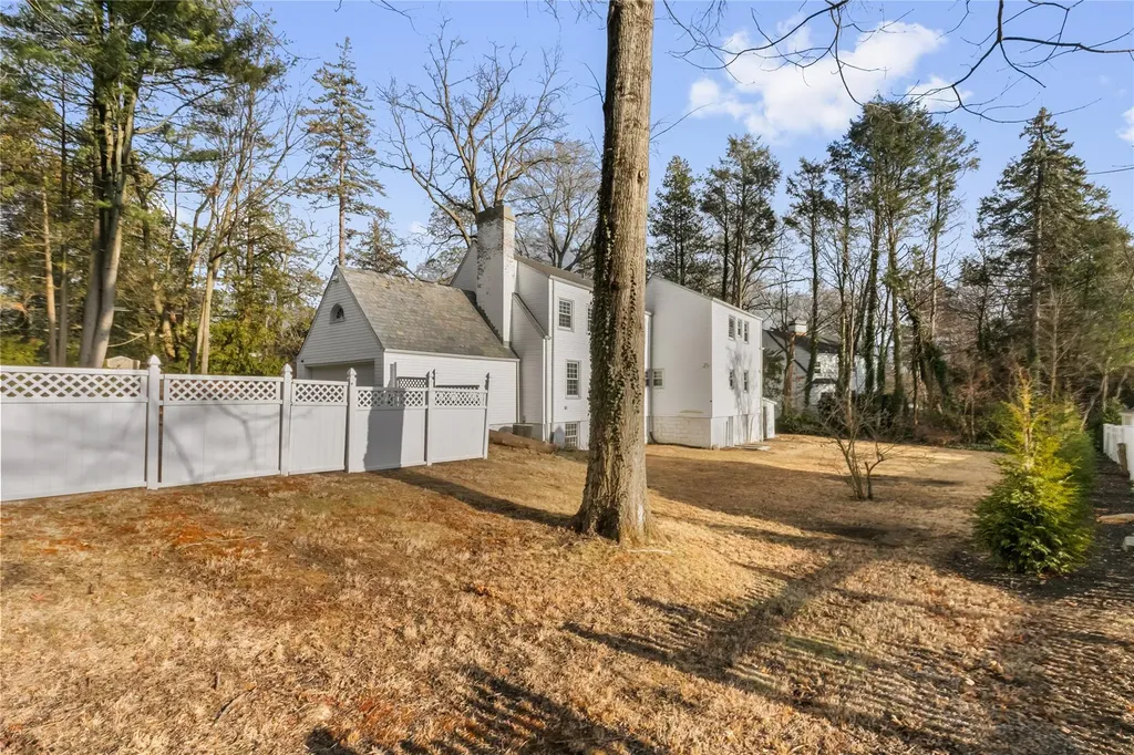 5 Baraud Road S Scarsdale NY 10583