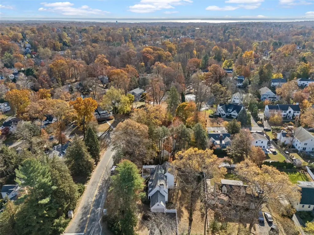 5 Baraud Road S Scarsdale NY 10583