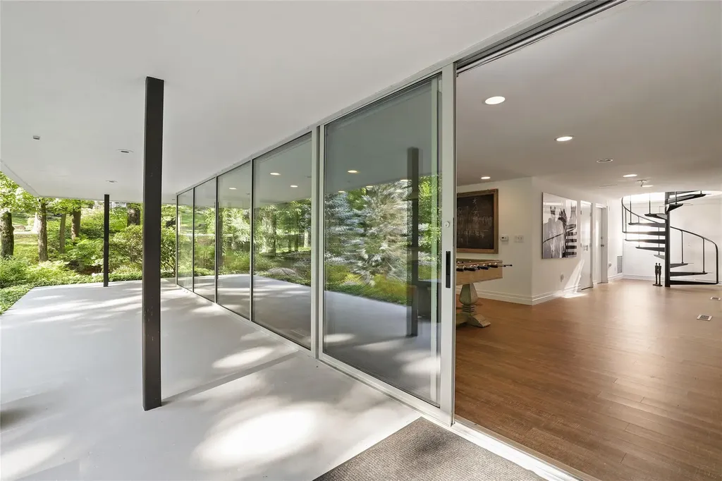 9 Tallwoods Road Armonk NY 10504