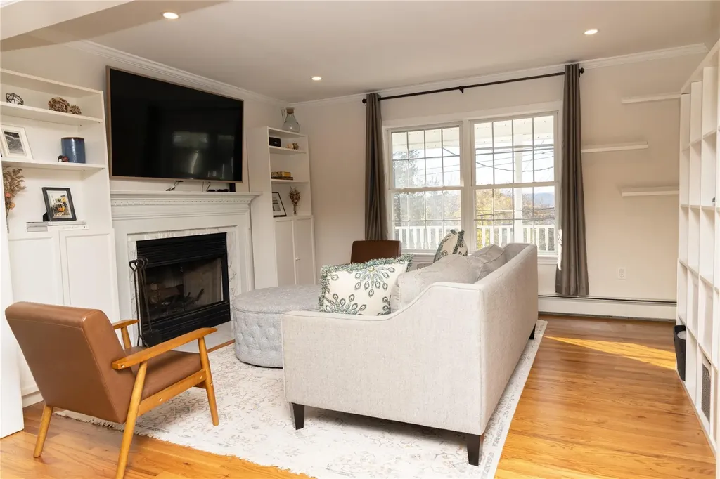 9 Meadowbrook Drive Ossining NY 10562