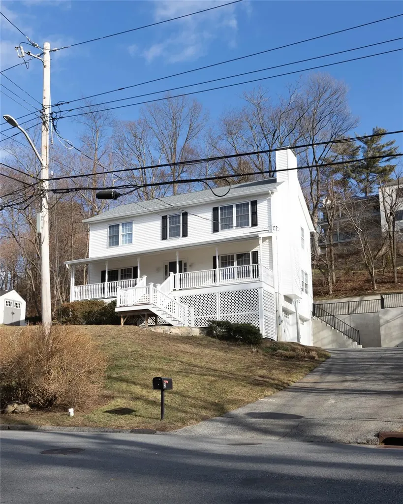 9 Meadowbrook Drive Ossining NY 10562