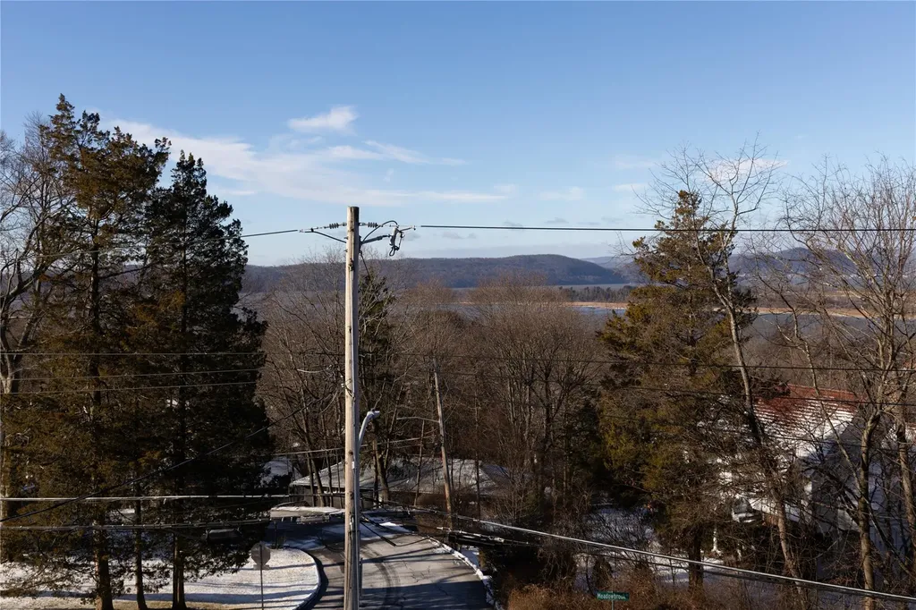 9 Meadowbrook Drive Ossining NY 10562