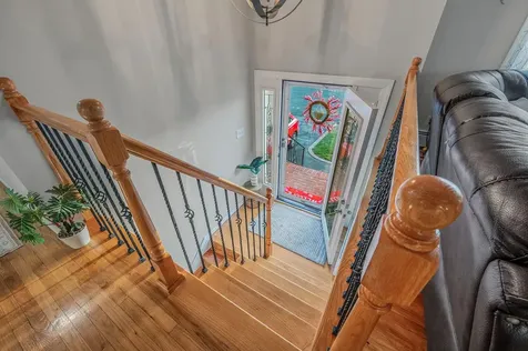 44 N Kings Avenue Lindenhurst NY 11757