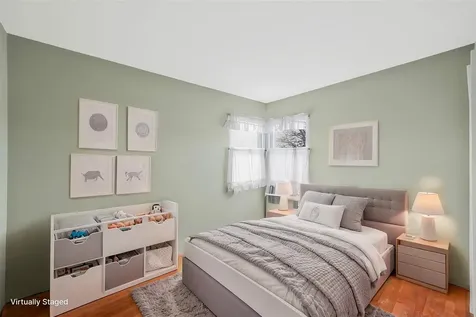 2 Robin Lane Farmingdale NY 11735