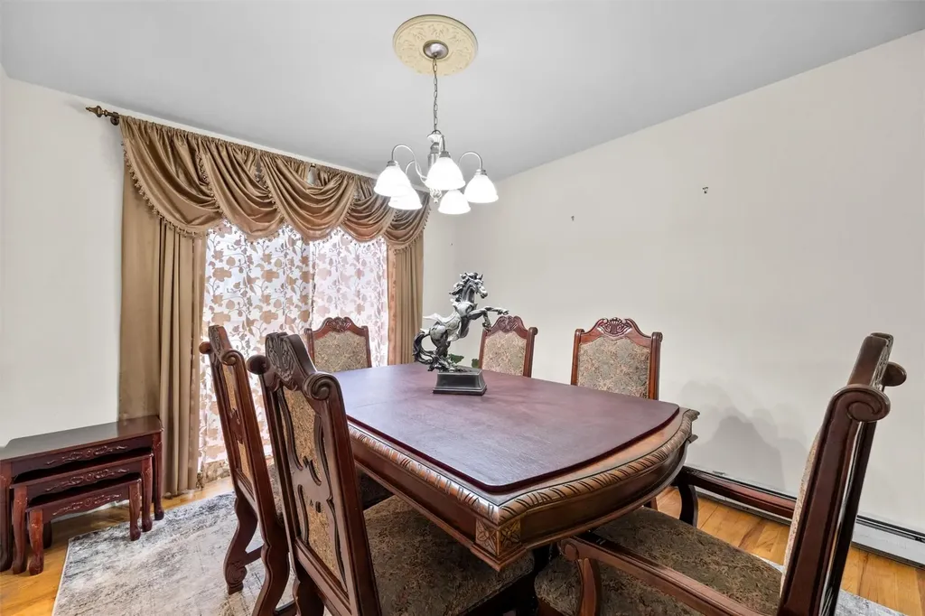 56 Carriage Hill Lane Poughkeepsie NY 12603