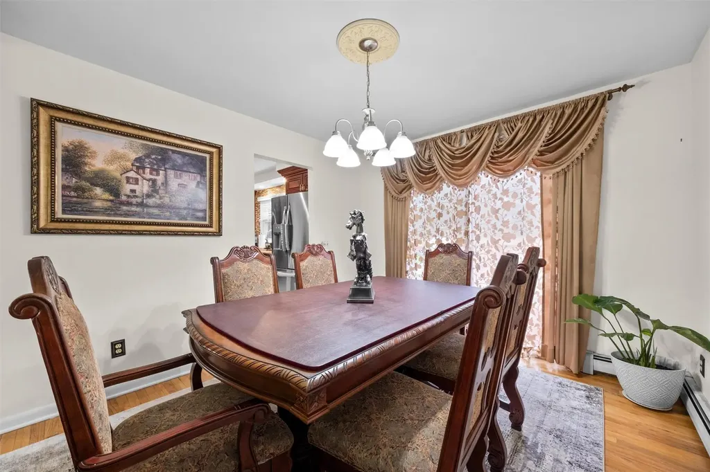 56 Carriage Hill Lane Poughkeepsie NY 12603