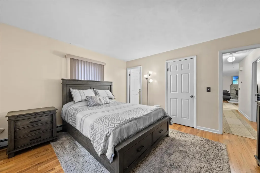 56 Carriage Hill Lane Poughkeepsie NY 12603