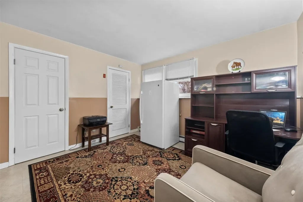 56 Carriage Hill Lane Poughkeepsie NY 12603