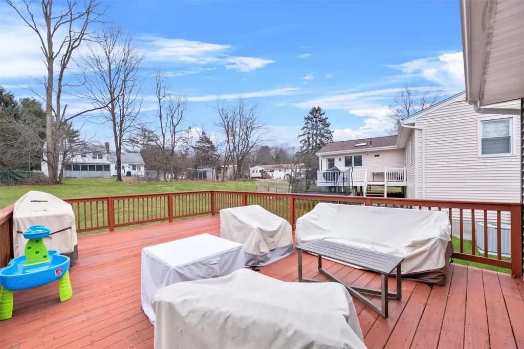 56 Carriage Hill Lane Poughkeepsie NY 12603