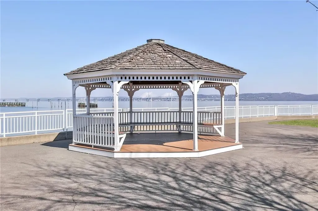 246 Hudson Terrace Piermont NY 10968