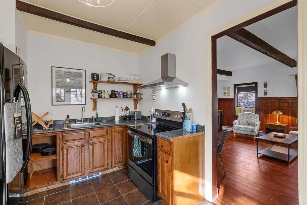 10 W Curry Road Mahopac NY 10541