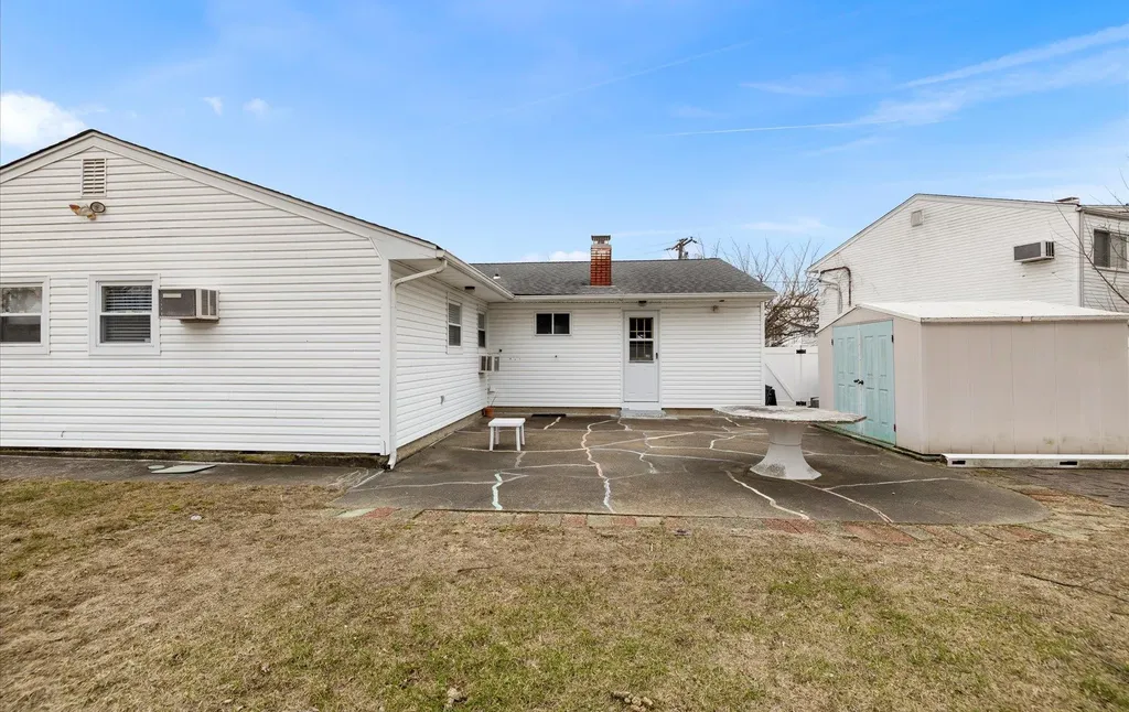 3680 Illona Lane Oceanside NY 11572
