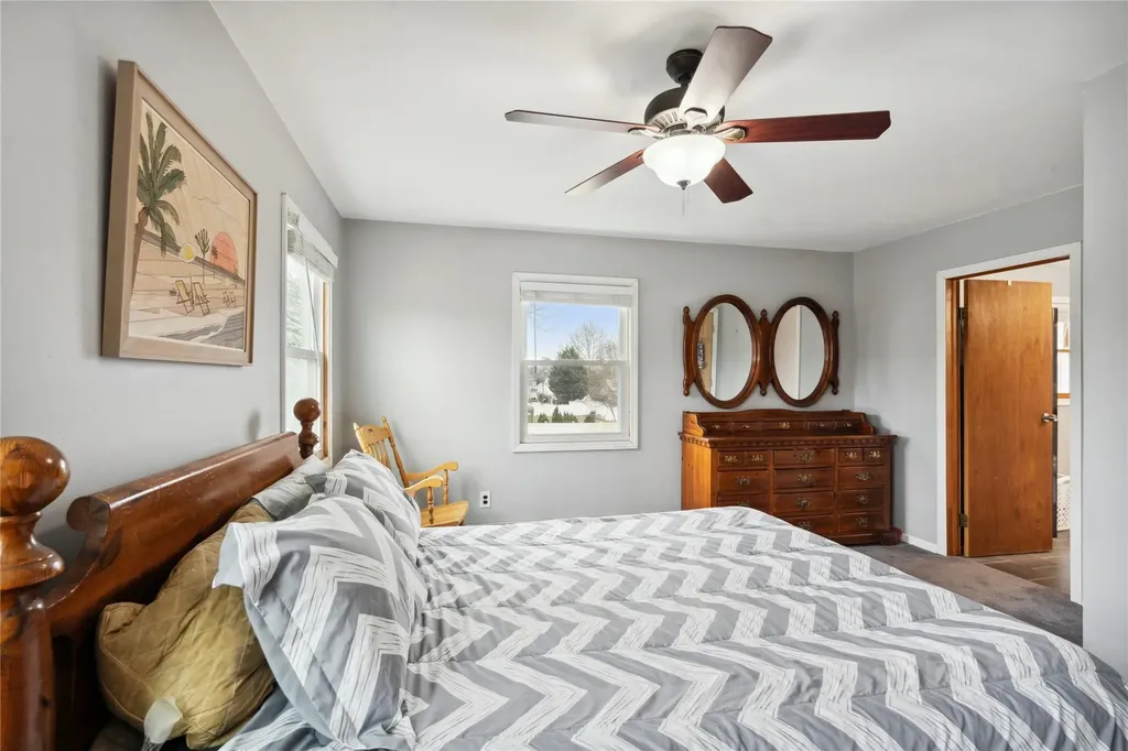 44 Richard Avenue Islip Terrace NY 11752