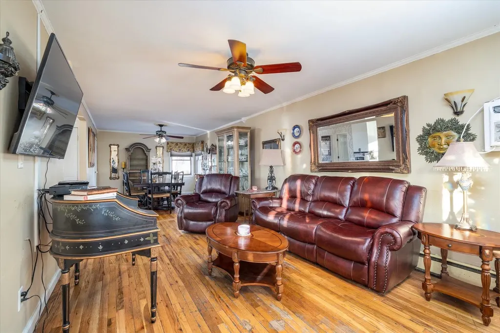 38 Grant Avenue Bethpage NY 11714