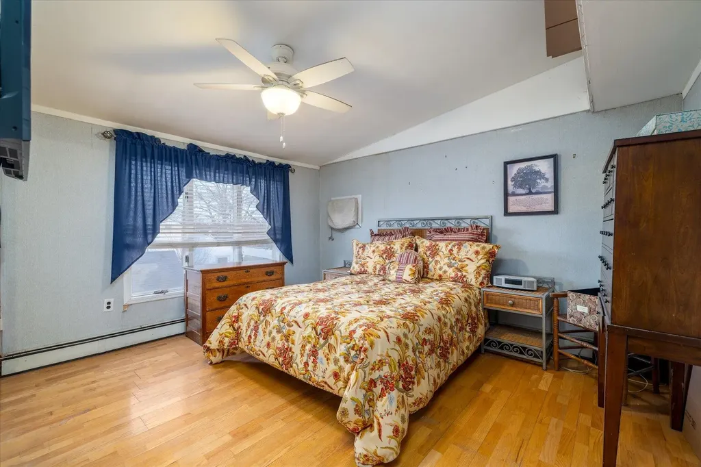 38 Grant Avenue Bethpage NY 11714