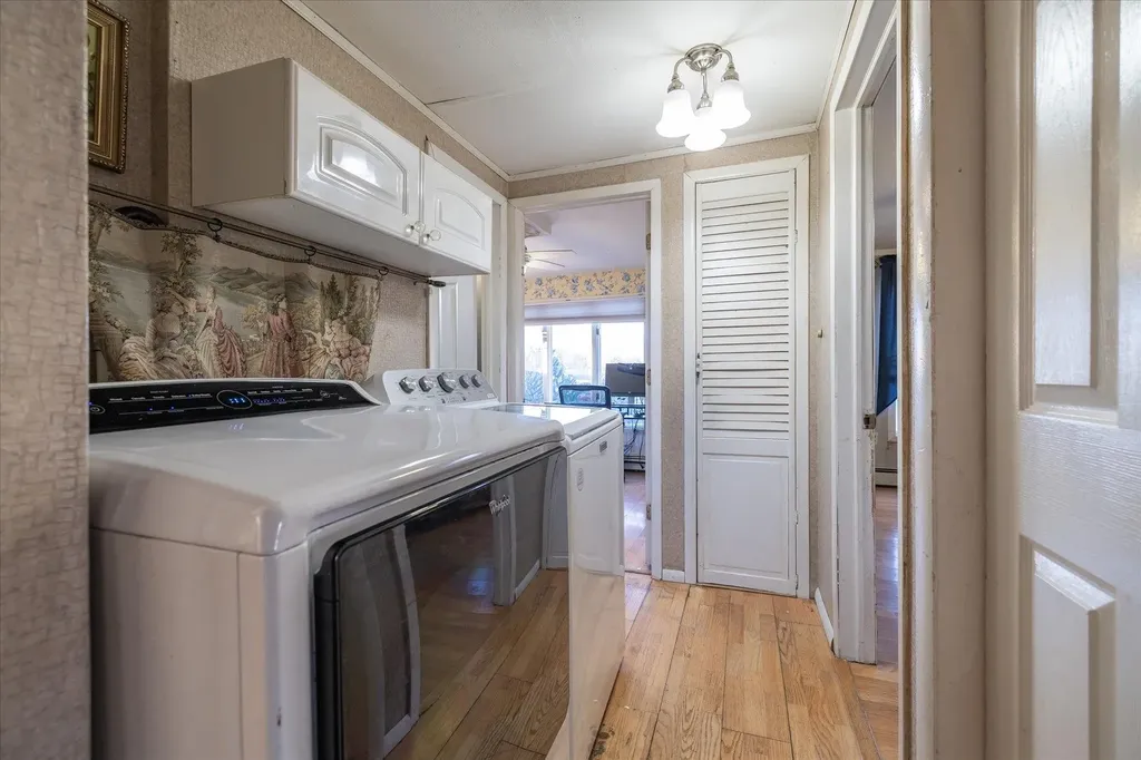 38 Grant Avenue Bethpage NY 11714