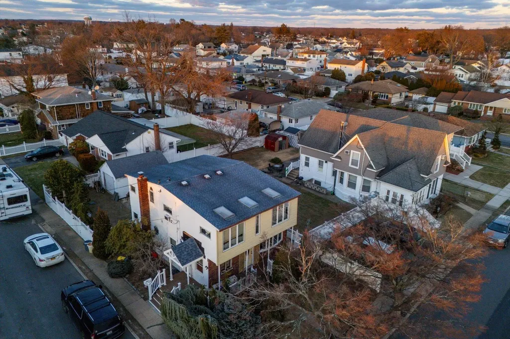 38 Grant Avenue Bethpage NY 11714