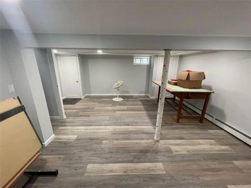 281 Maple Avenue Smithtown NY 11787