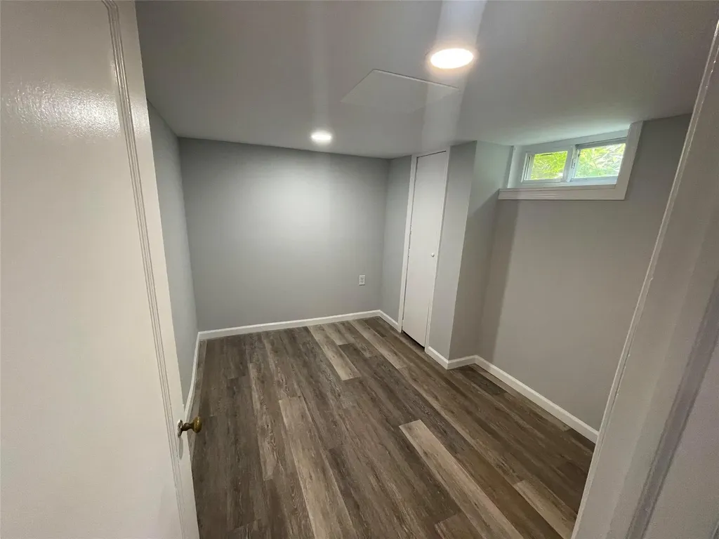 281 Maple Avenue Smithtown NY 11787
